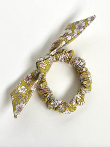 Petite Skinny Knot Scrunchie | Spring Green Blooms | Ditsy Floral Bow Scrunchie-skinny knot scrunchie-Bardot Bow Gallery-Bardot Bow Gallery