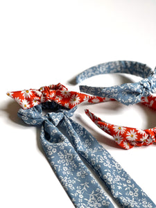 Retro Red Daisy Skinny Bow Scrunchie-scrunchie-Bardot Bow Gallery-Bardot Bow Gallery