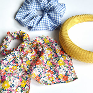Summer Daisies Scarf Scrunchie-scarf scrunchie-Bardot Bow Gallery-Bardot Bow Gallery